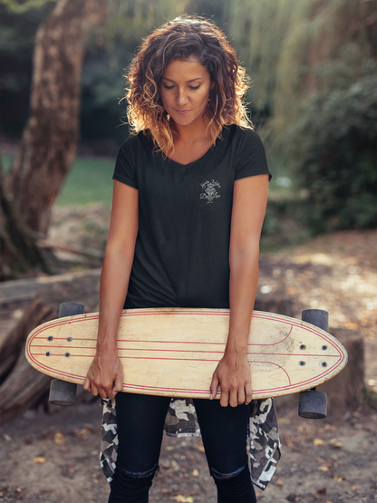 Women’s relaxed v-neck t-shirt